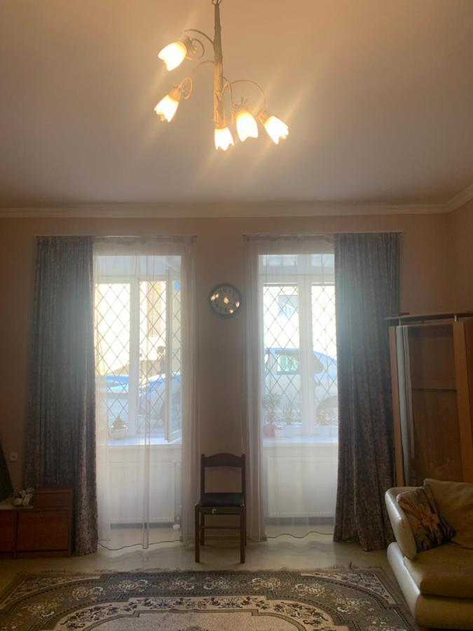 House Appartement Tbilisi Buitenkant foto