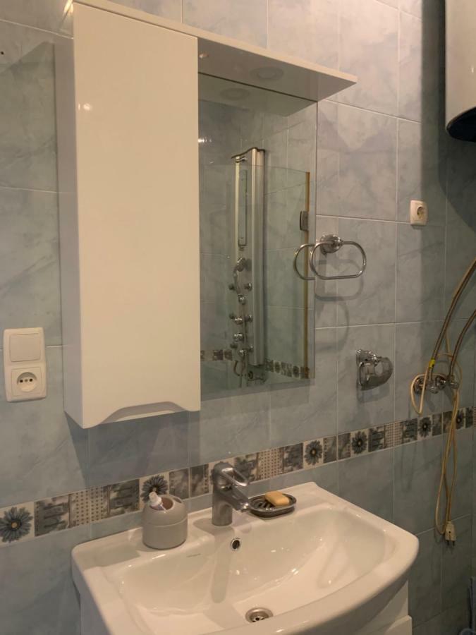 House Appartement Tbilisi Buitenkant foto